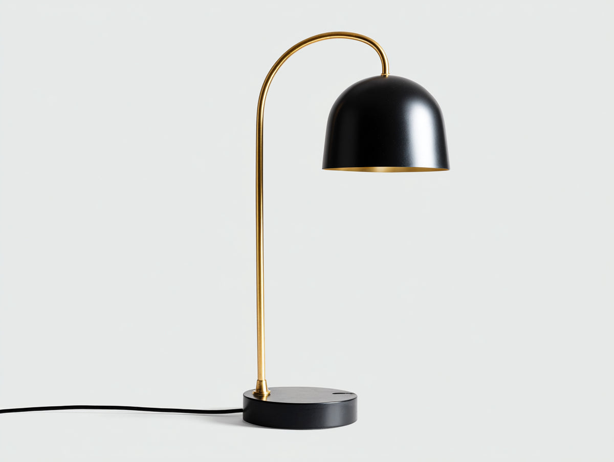 Lampe De Bureau 145×38×170 cm - métal doré abat-jour noir base ronde - style moderne pour chambre à coucher
